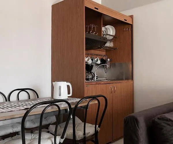 Kalvou Flat